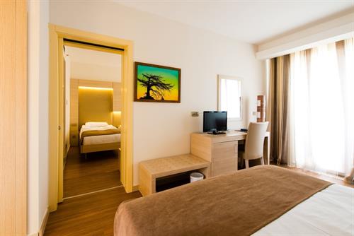 A Good Life Utopia Family Resort - Connection Suite Sea View - 479988