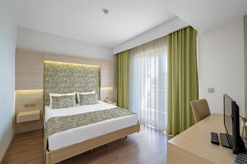 A Good Life Utopia Family Resort - FAMILY ROOM LAND VIEW - 479971