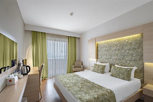 A Good Life Utopia Family Resort - STANDARD ROOM LAND VIEW - 479981