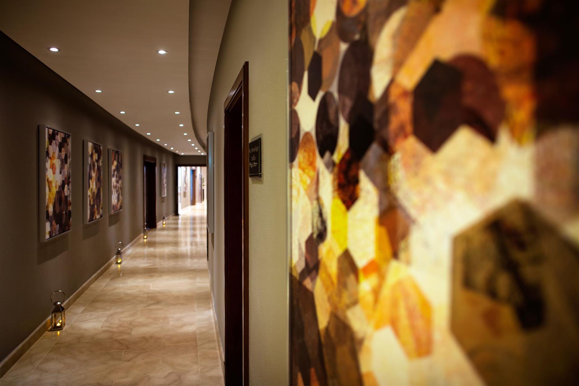 Отель Khalidiya Palace Rayhaan By Rotana в ОАЭ: фото ...